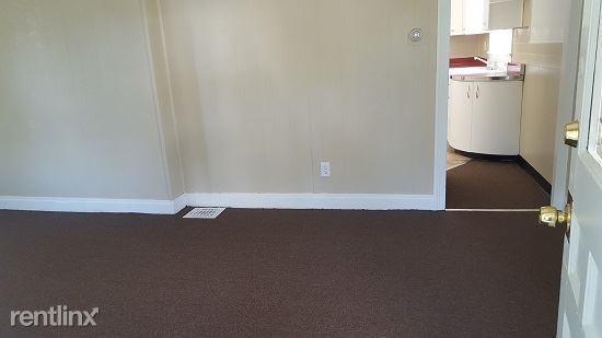 8008 Stephenson Ave - Photo 3 of 7