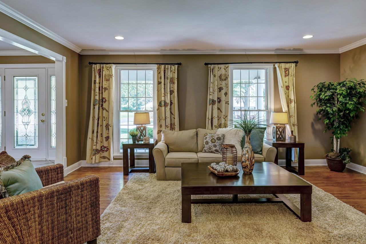 354 Conway Garden Court - Photo 3 of 20