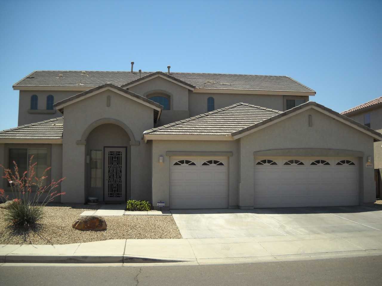 9704 S 46th Ln - Photo 2 of 34