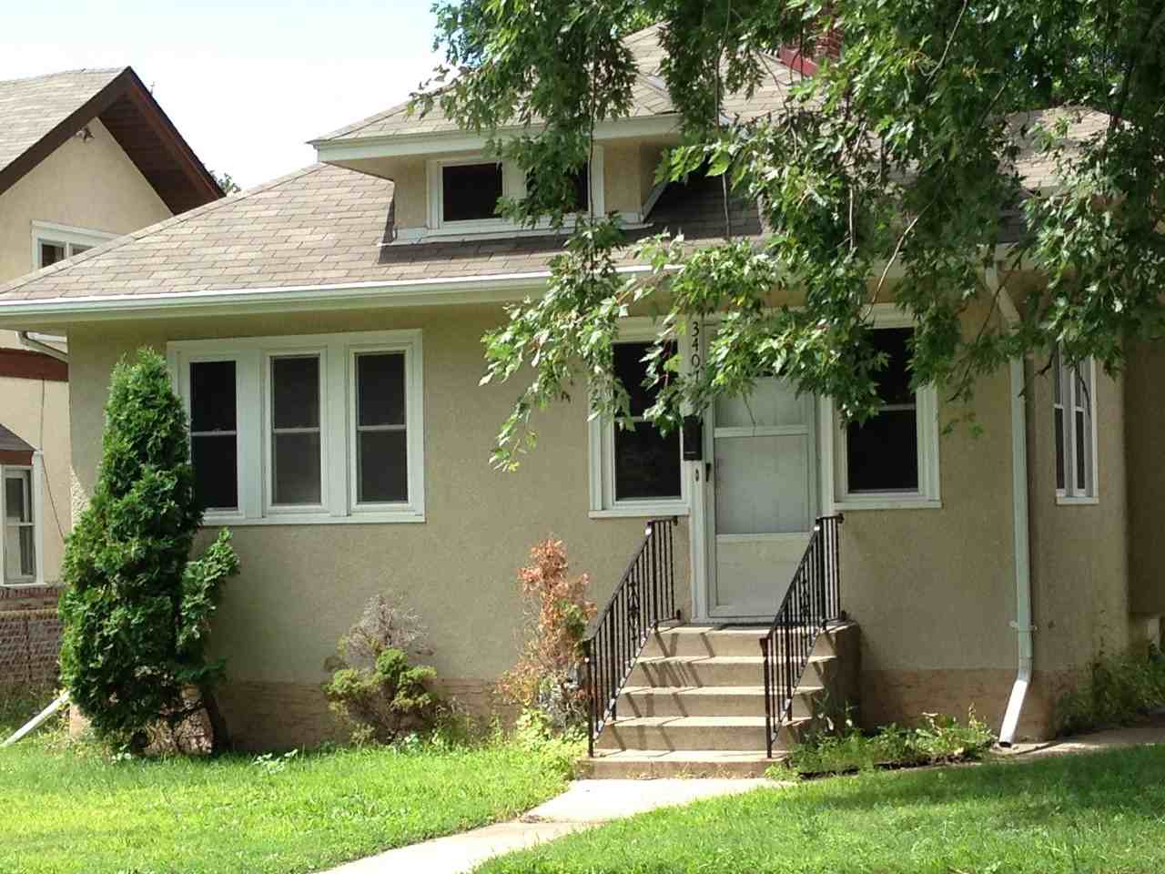 3407 N Logan Ave - Photo 2 of 19