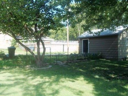 1807 SW Lane St - Photo 3 of 17