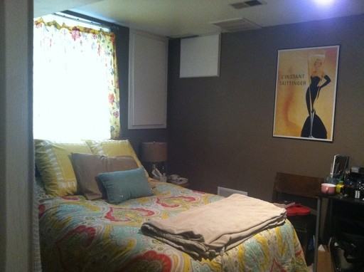 826 Maine St - Photo 2 of 6