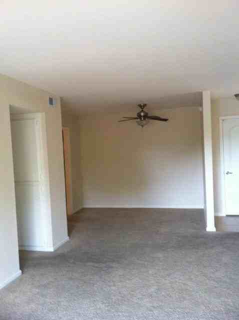 3012 Mastercraft Ave - Photo 3 of 12