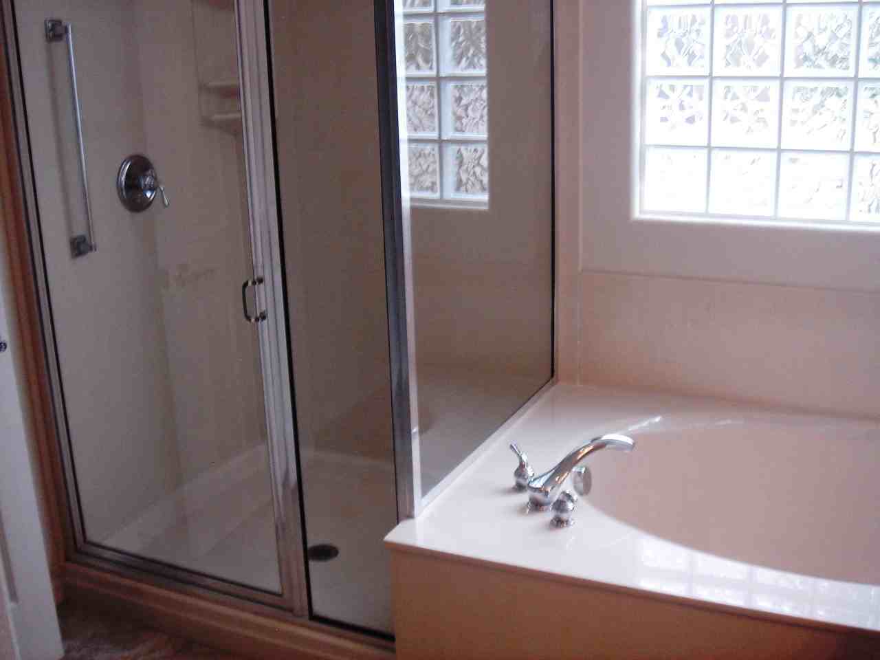 2237 Canyonville Dr - Photo 2 of 11