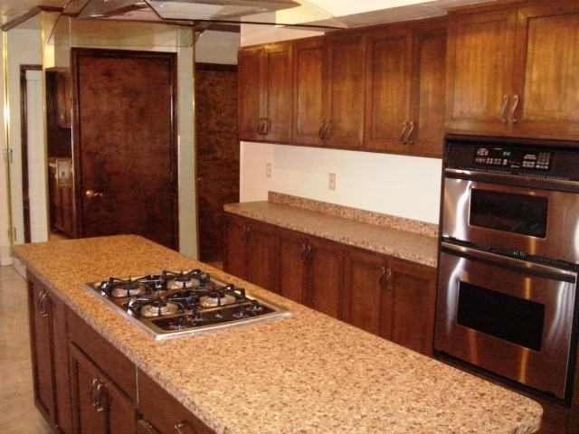 435 Los Feliz St - Photo 3 of 20