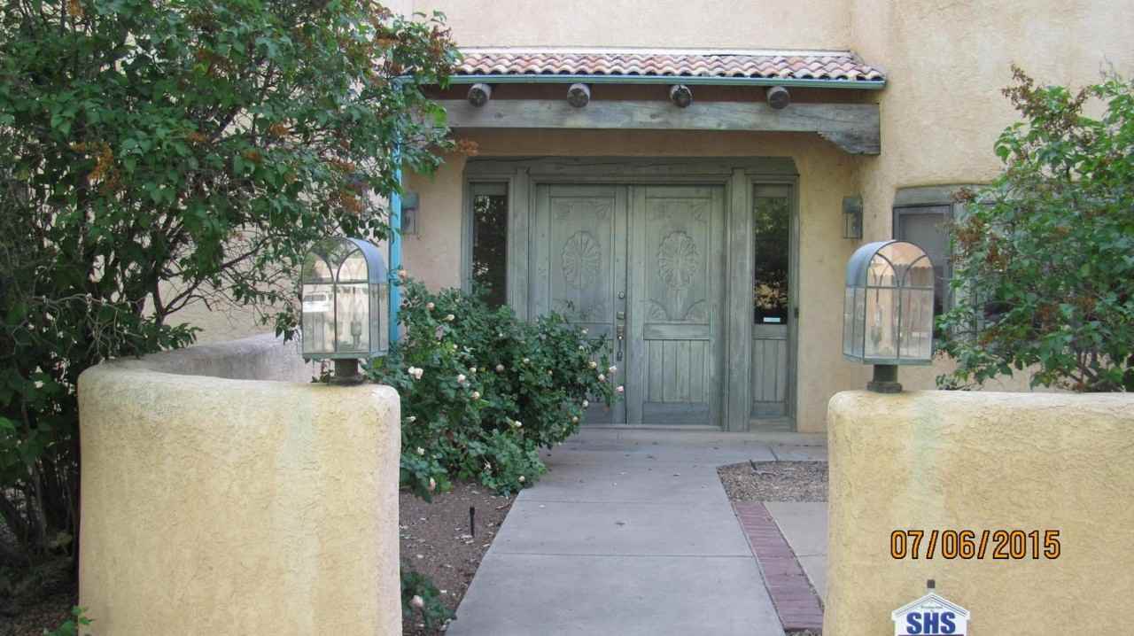 7523 Camino del Rio - Photo 3 of 4