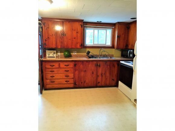 553 Province Rd - Photo 3 of 12