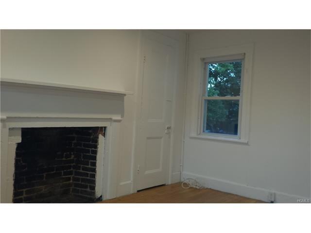 93 Jackson Ave - Photo 3 of 7