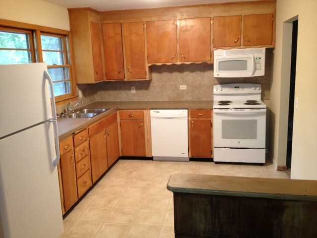 6701 Vine St - Photo 2 of 9