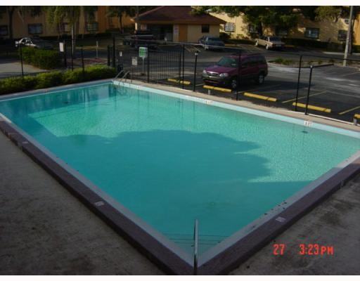 1272 E 113th Ave - Photo 2 of 10