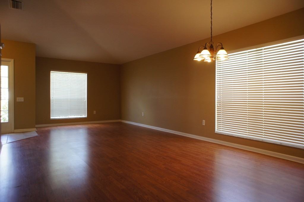 25202 Lexington Oaks Blvd - Photo 3 of 14