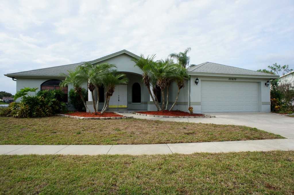 22629 Willow Lakes Dr - Photo 2 of 17