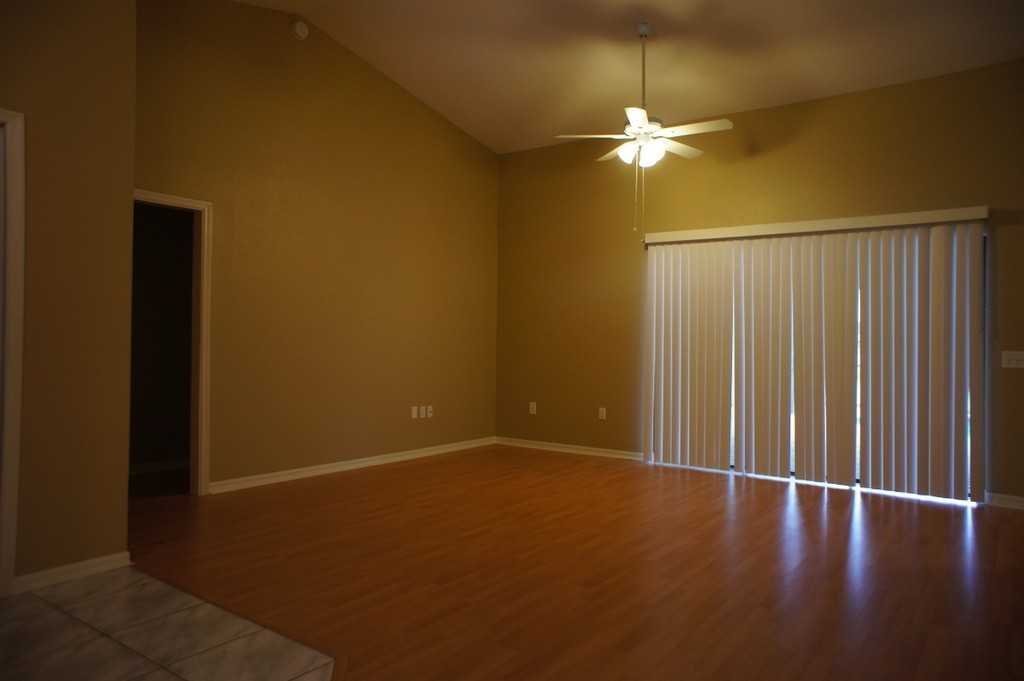 22629 Willow Lakes Dr - Photo 3 of 17