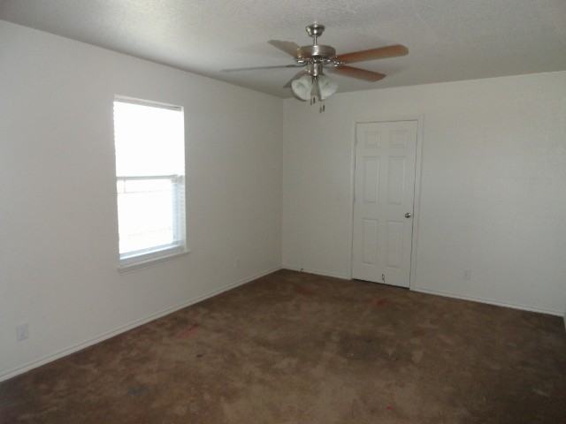 3902 Bolivar Dr - Photo 3 of 14