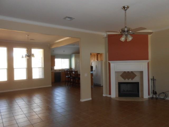 932 Cr 3350 - Photo 2 of 16