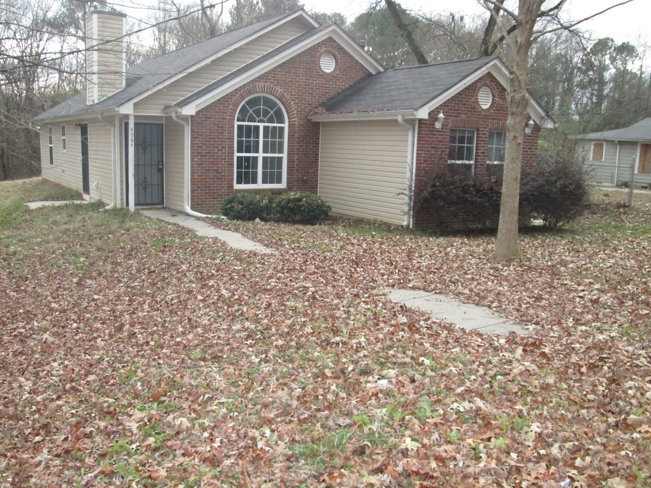 4064 Blanton Ave SW - Photo 2 of 14