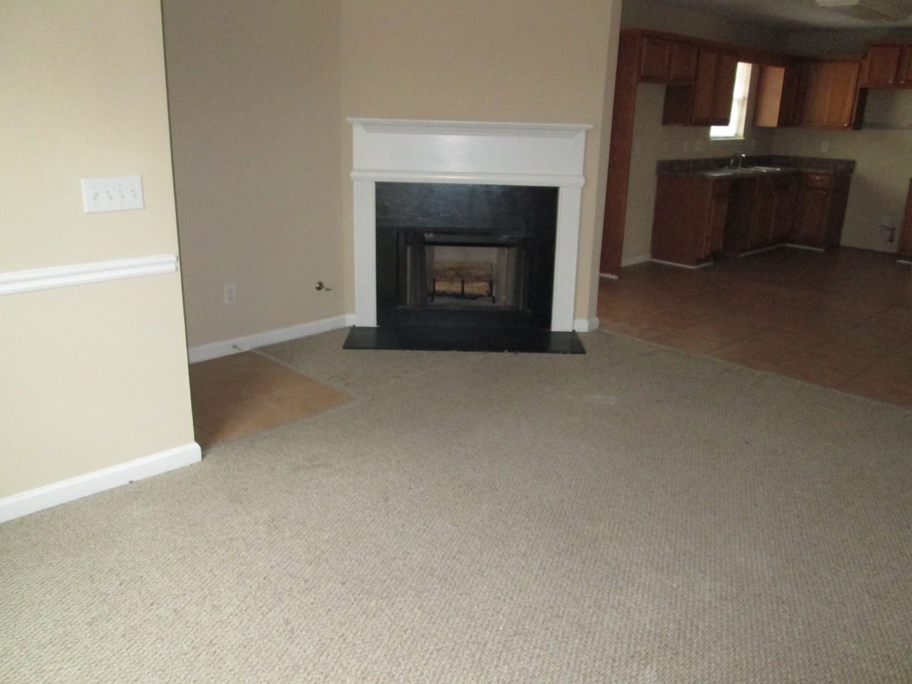 4064 Blanton Ave SW - Photo 3 of 14