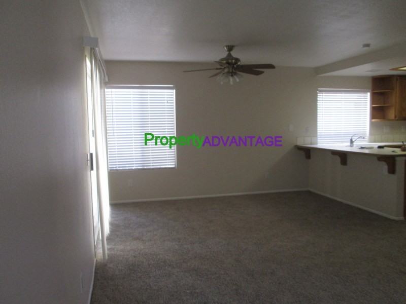 34926 Hollyoak Way - Photo 3 of 11