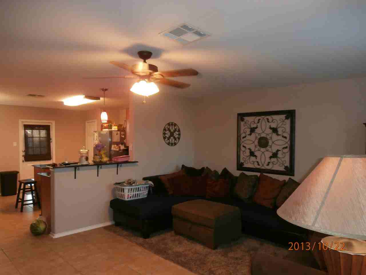 1605 Windy Oaks Dr - Photo 2 of 5