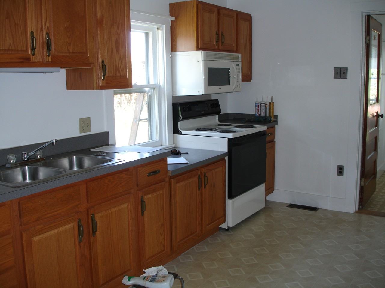 133 Buck Heights Rd - Photo 3 of 10