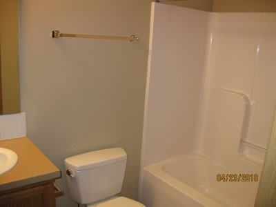 406 Stone Dr - Photo 3 of 8