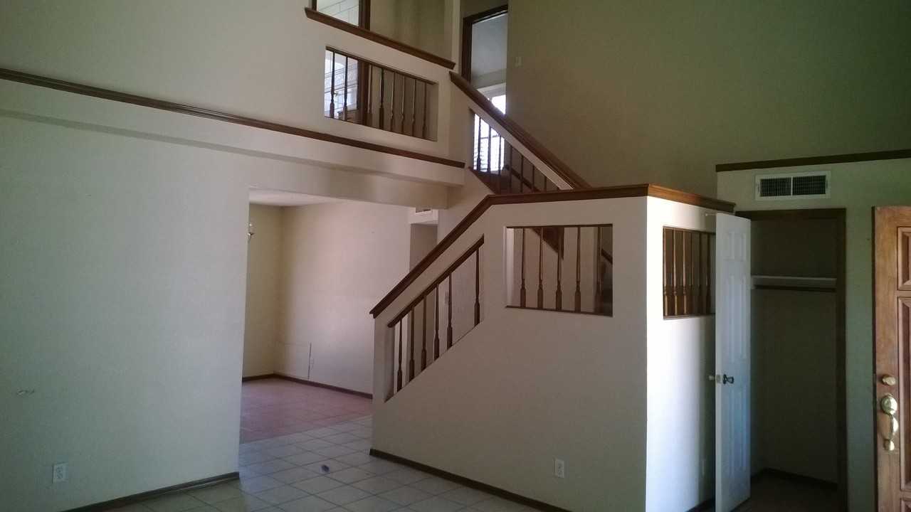 11469 David Carrasco Dr - Photo 3 of 15