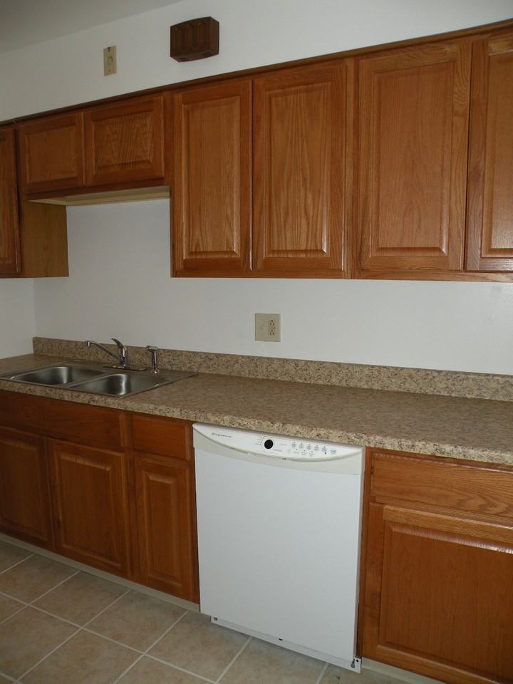 6525 Kenbridge Rd - Photo 2 of 20