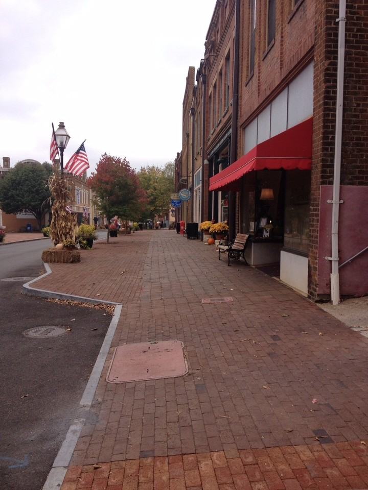 117 E. Main Street - Photo 3 of 20