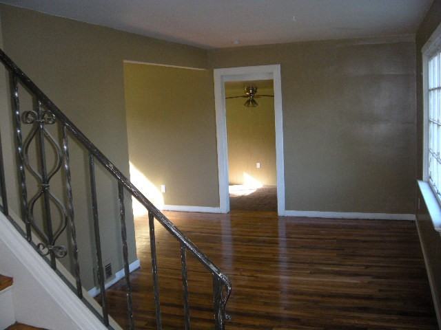 12047 Rockland - Photo 2 of 7