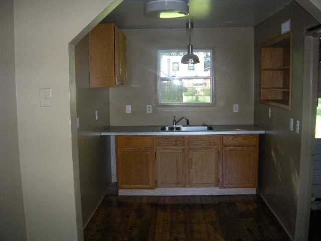 12047 Rockland - Photo 3 of 7