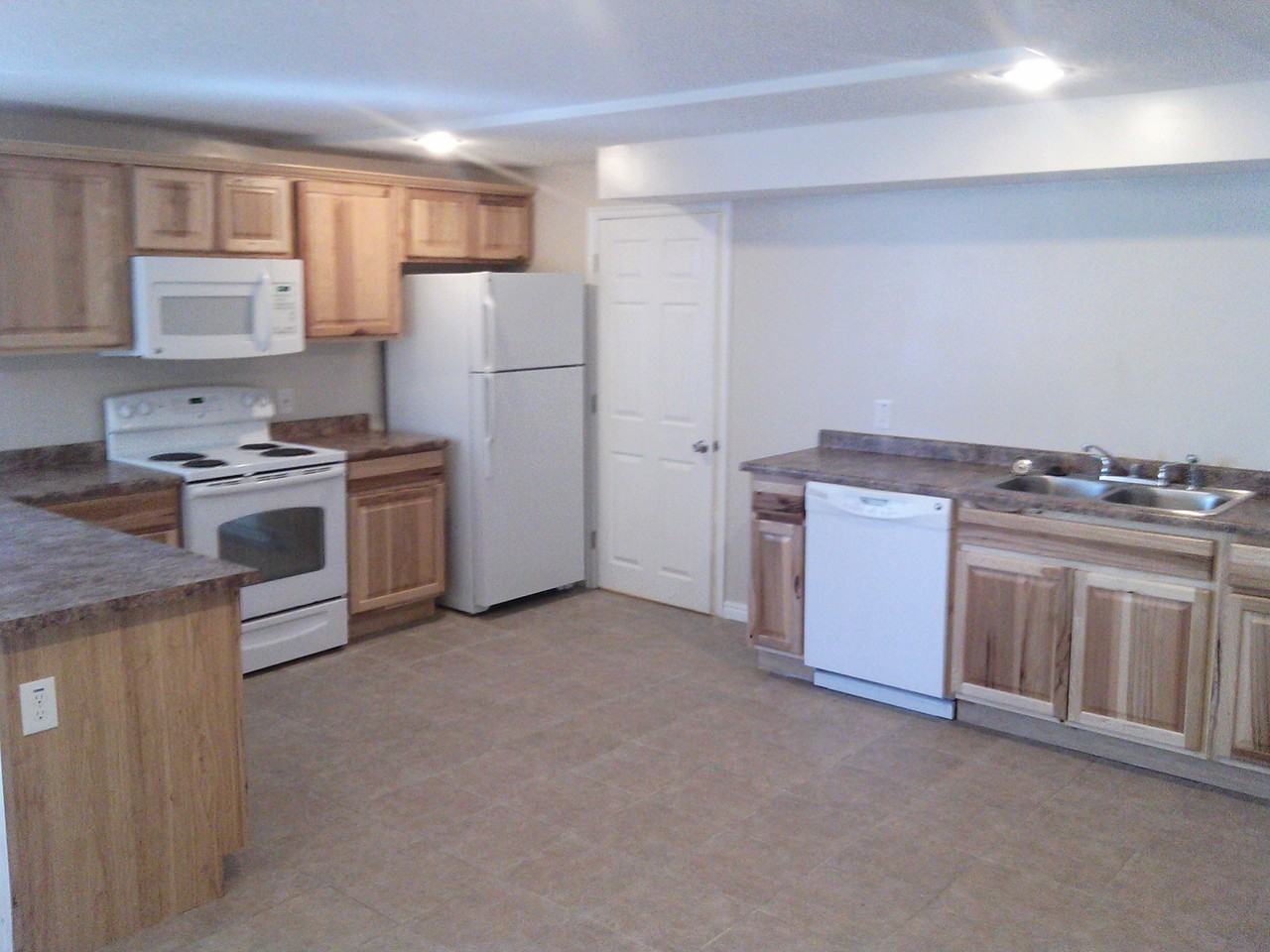 5091 S Opal Hill Dr - Photo 3 of 20