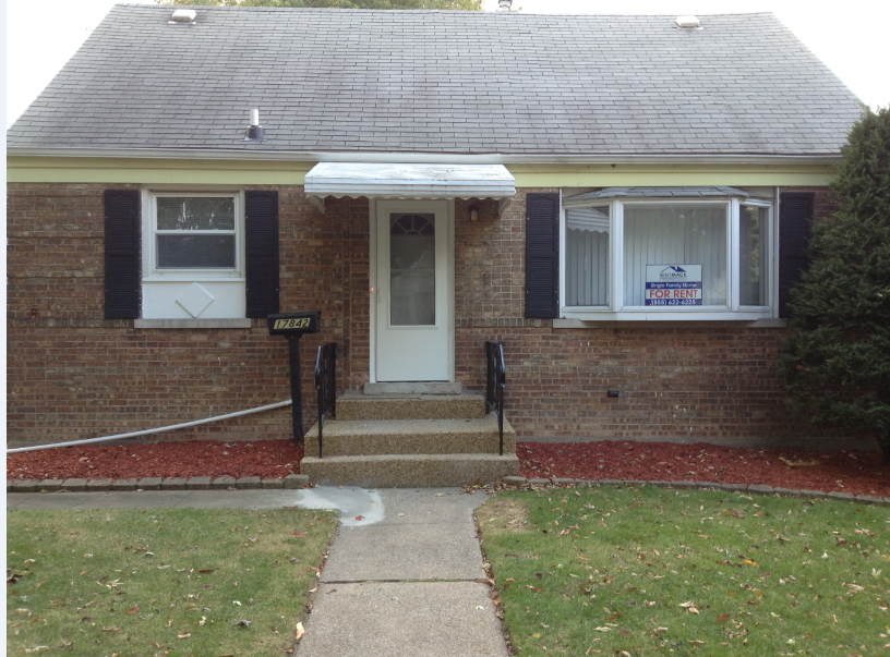 17842 Commercial Ave - Photo 2 of 16