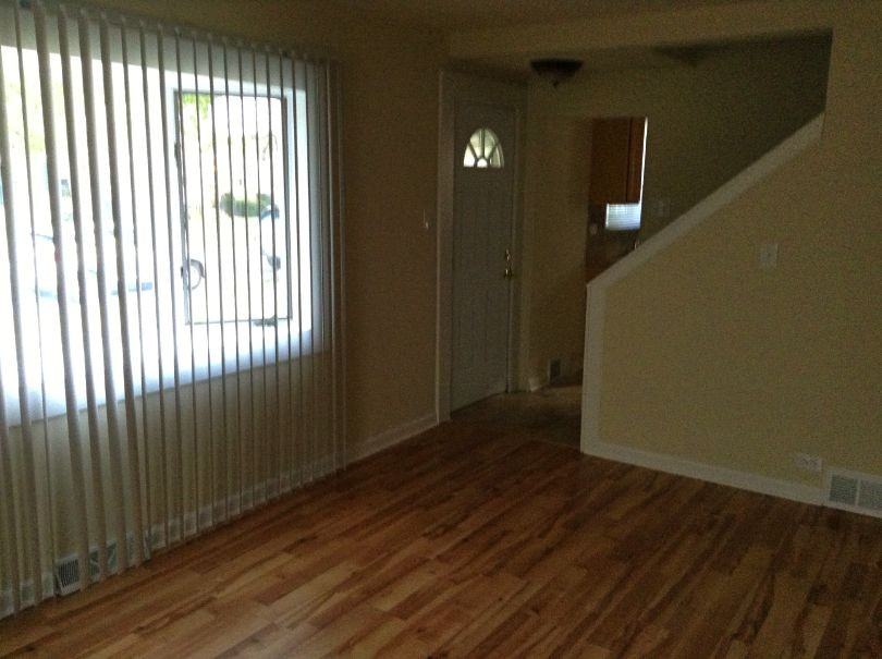 17842 Commercial Ave - Photo 3 of 16