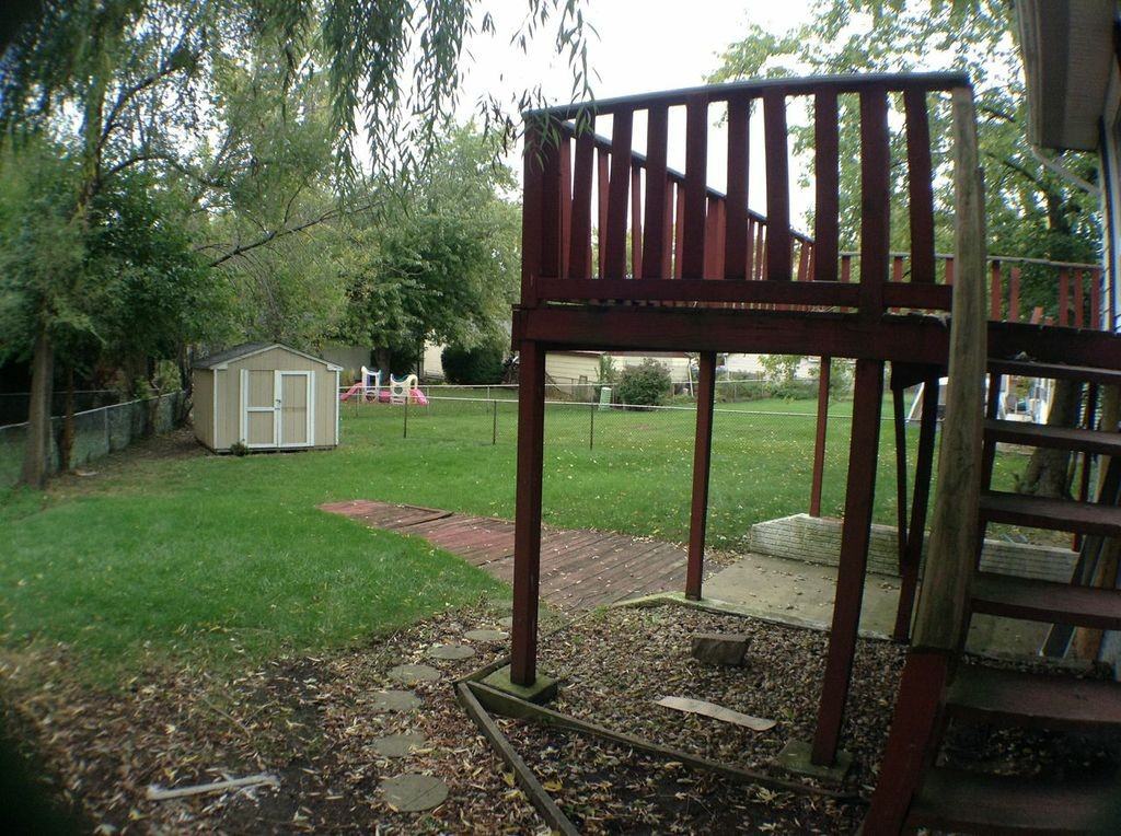 4236 Clark Dr - Photo 2 of 3