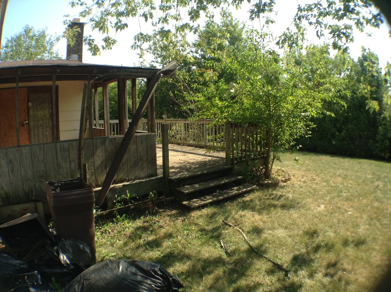 1049 Abbott Ln - Photo 2 of 3