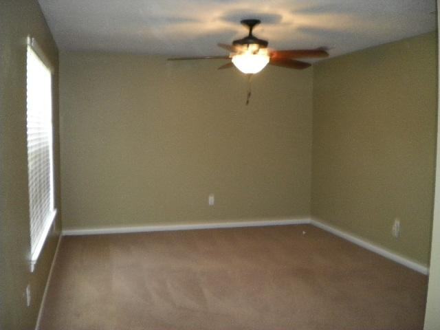 5339 Hillcrest Rd - Photo 2 of 14