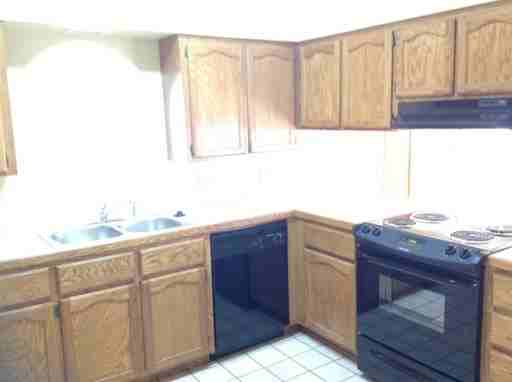 6309 E Ivyglen St - Photo 3 of 20