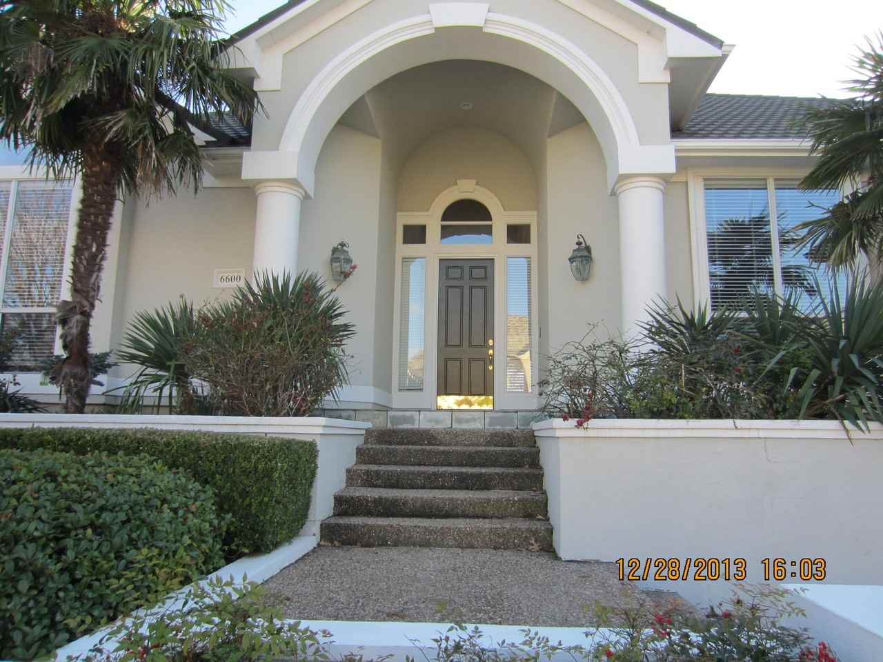 6600 Bermuda Dunes Dr - Photo 2 of 21