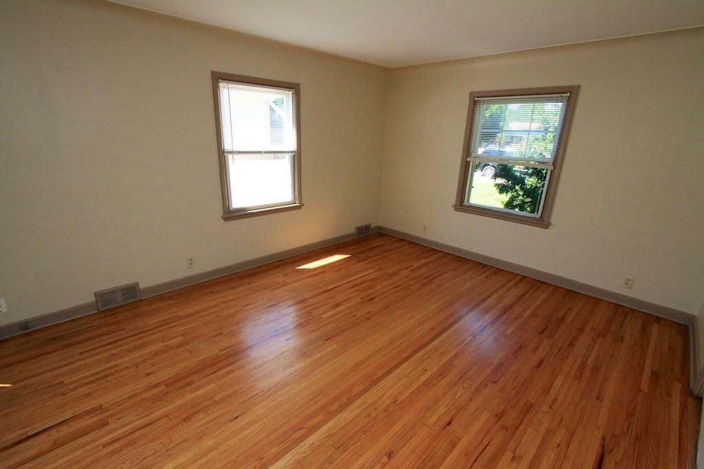 4011 Bloomington Ave S - Photo 2 of 10