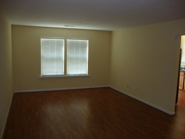 1074 Rabon Pond Dr - Photo 2 of 14