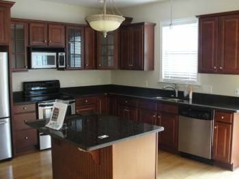 2007 Idlewood Ave - Photo 3 of 8