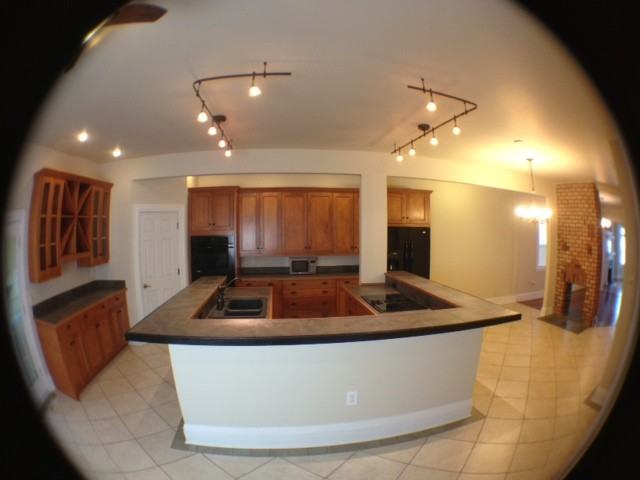 712 Chimborazo Blvd - Photo 3 of 18