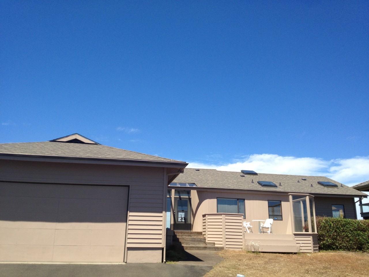 383 Salishan Dr - Photo 2 of 14