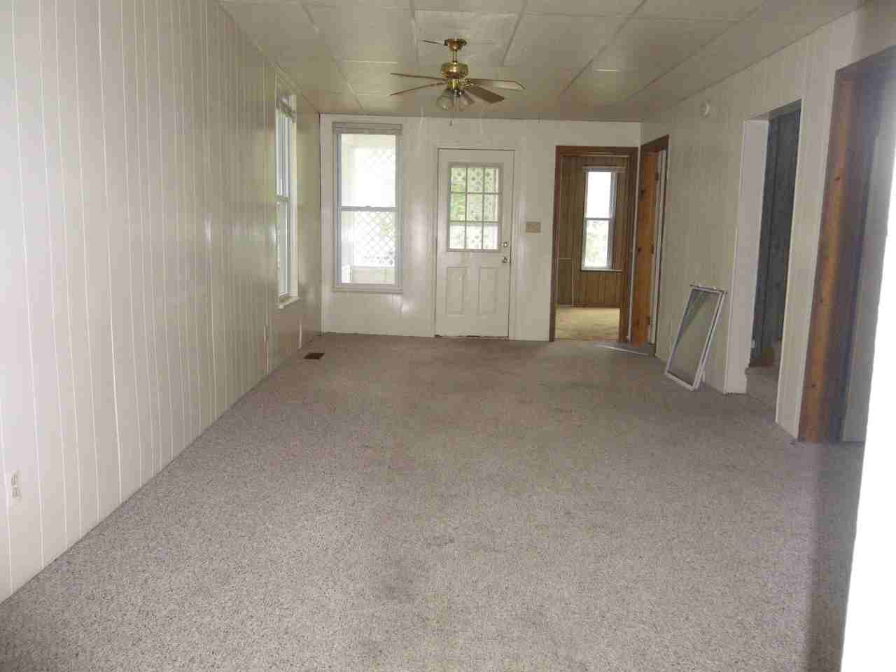 405 N Chilson Ave - Photo 3 of 11