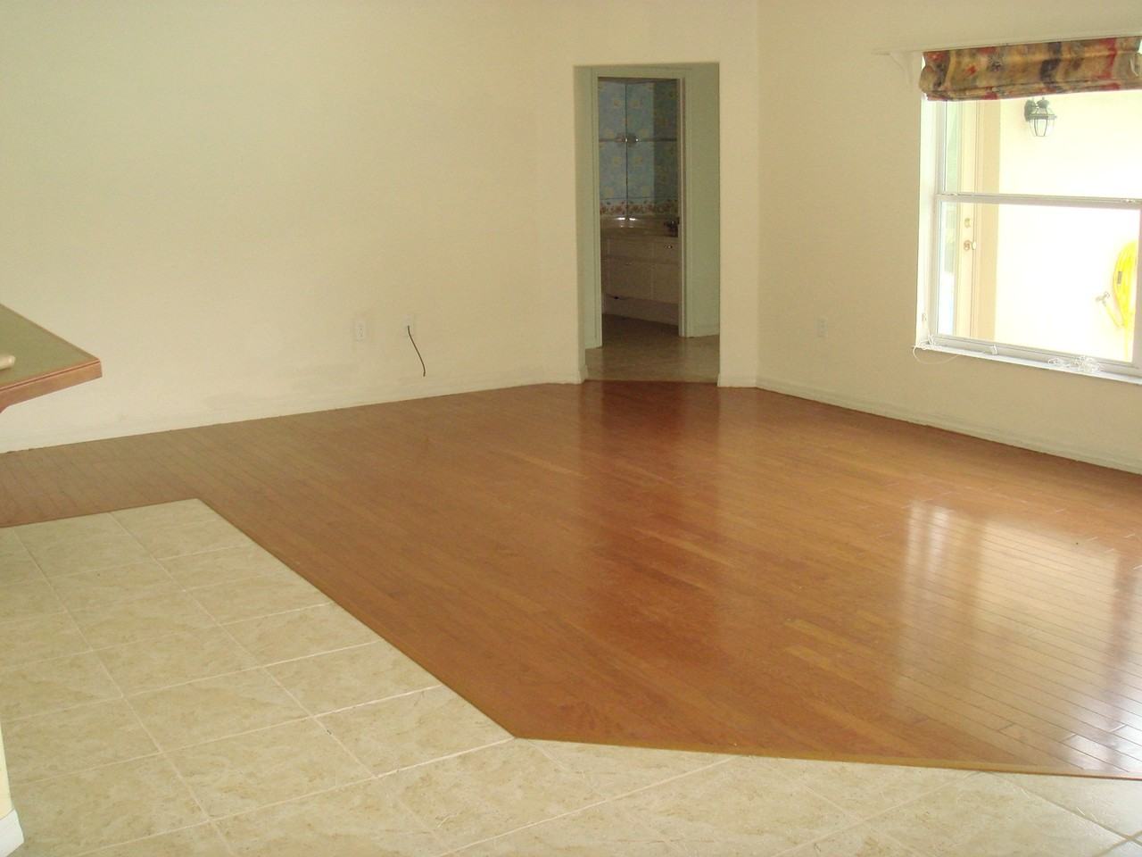 5536 NE 62nd Court Rd - Photo 3 of 15