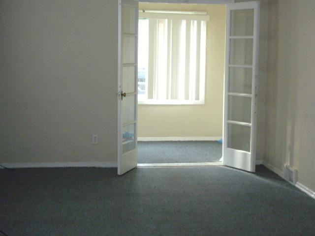 1426 Johnson St - Photo 3 of 7