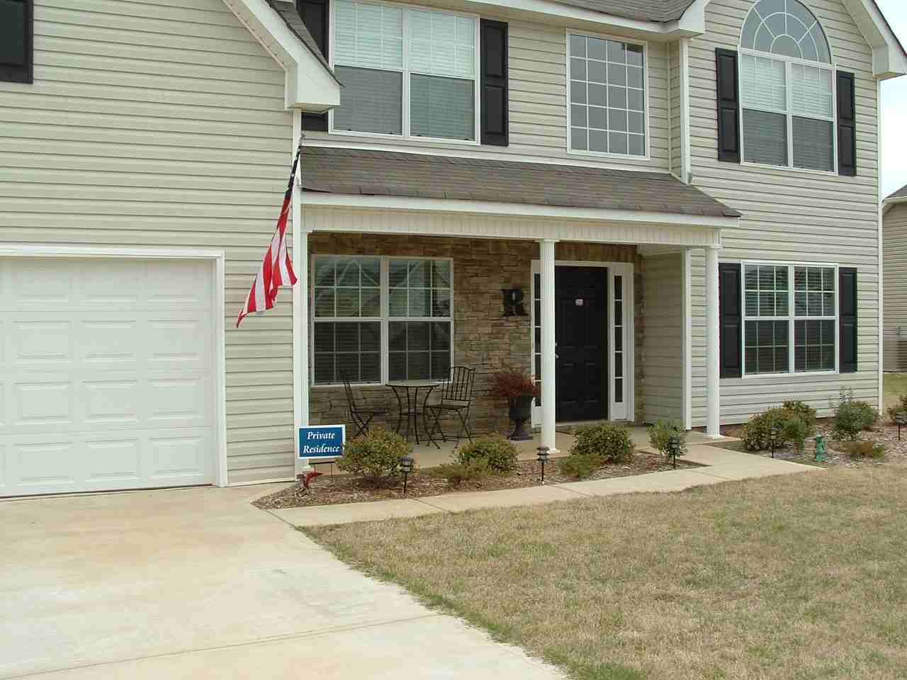 17 Ottawa Trail - Photo 2 of 22