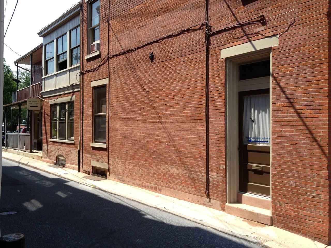 126 E. Chestnut St. - Photo 2 of 7