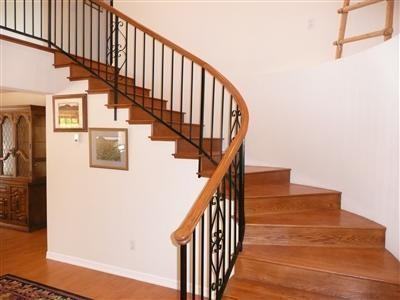 515 Green Acres Ln - Photo 2 of 9