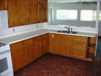 35 Pine St - Photo 2 of 6